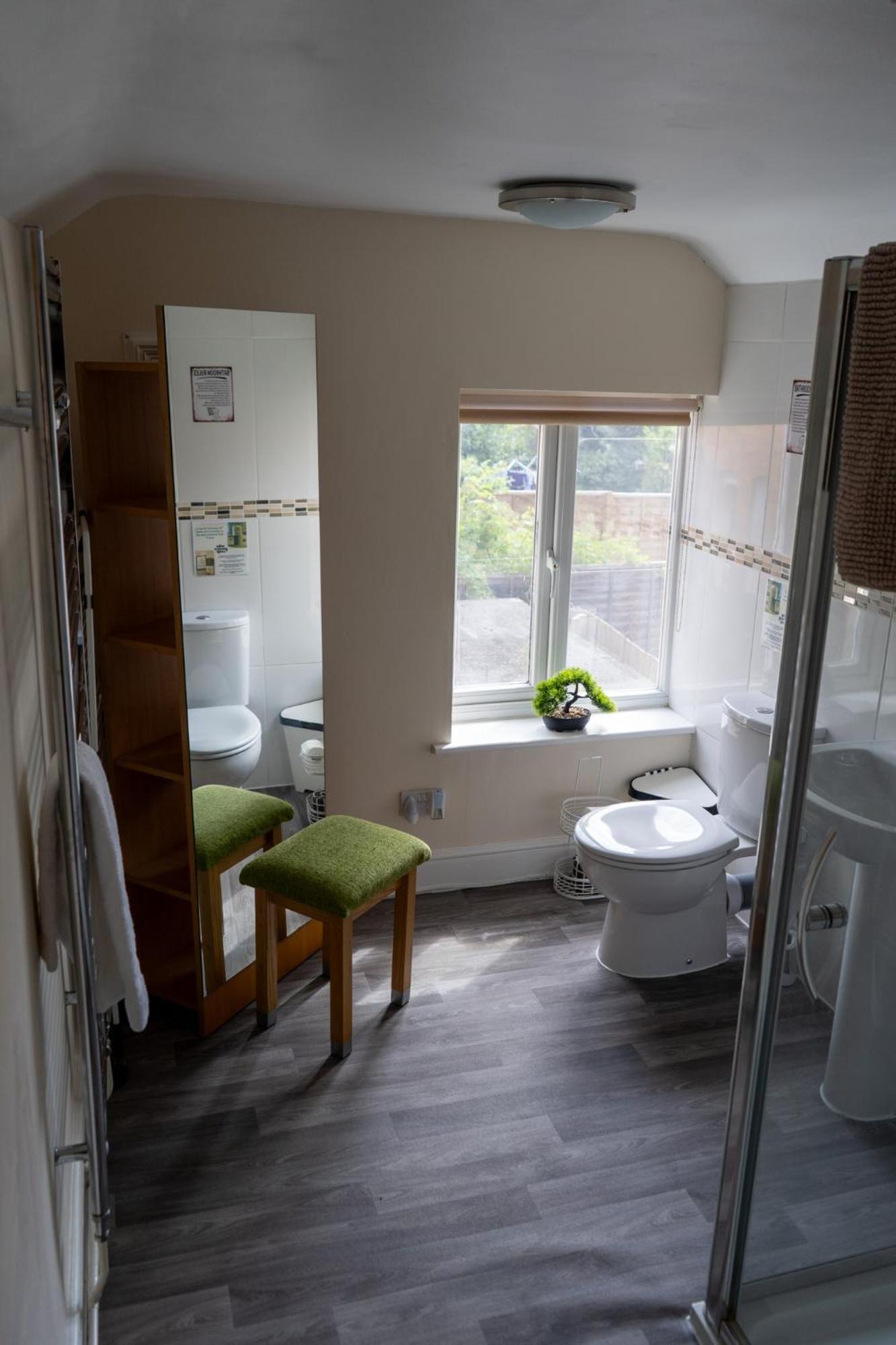 The Plumb Townhouse In Warwick Centre Villa Luaran gambar