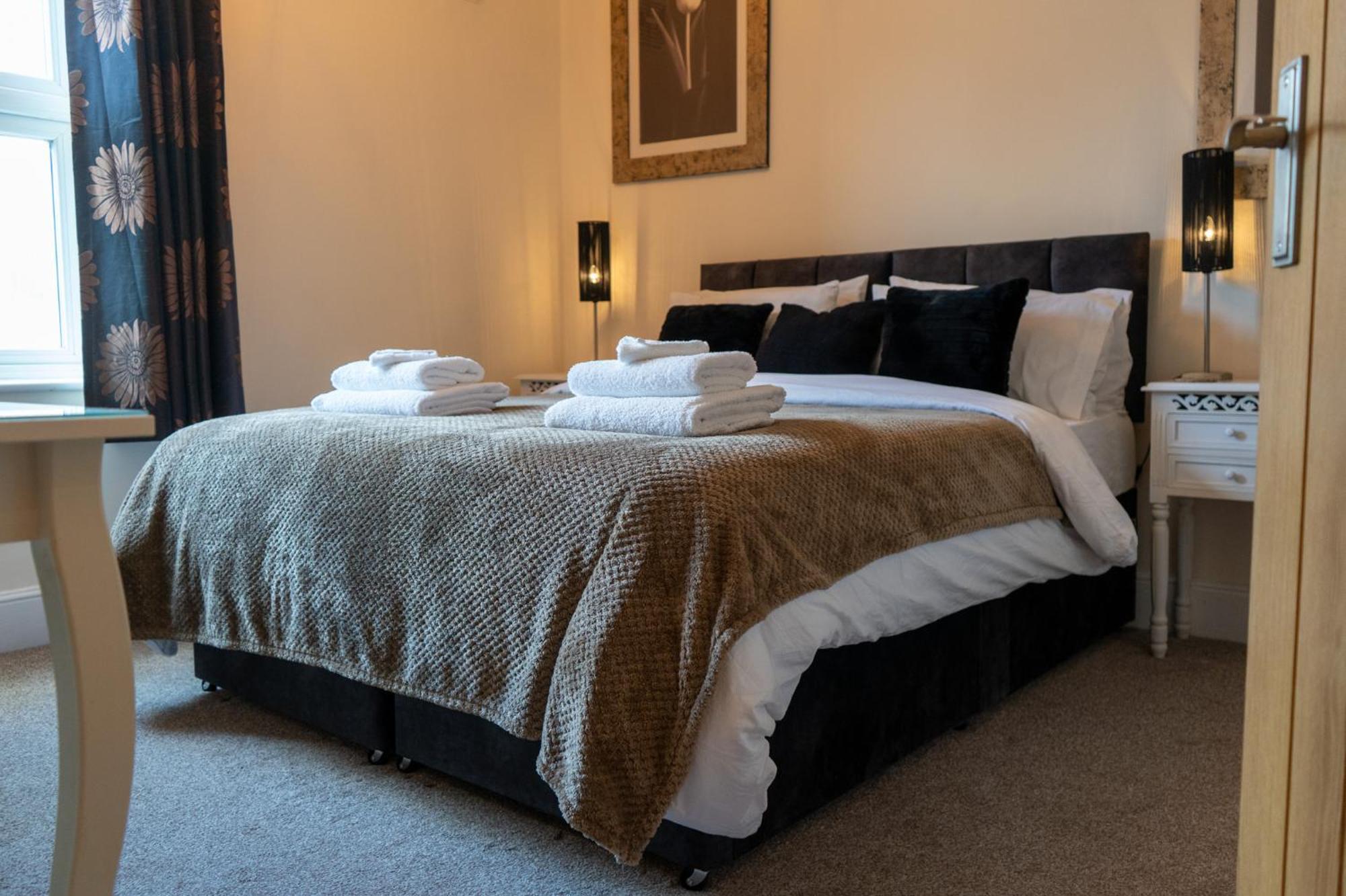 The Plumb Townhouse In Warwick Centre Villa Luaran gambar